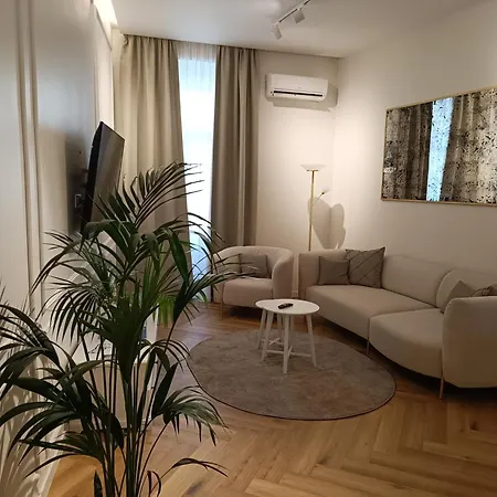 Apartman Mate
